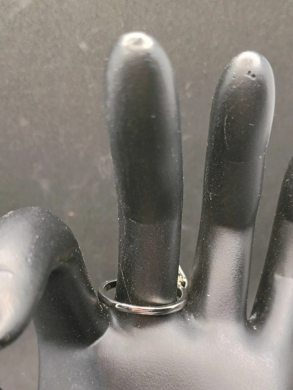 Size 9 Silver Tone Halo Ring with Clear Stone